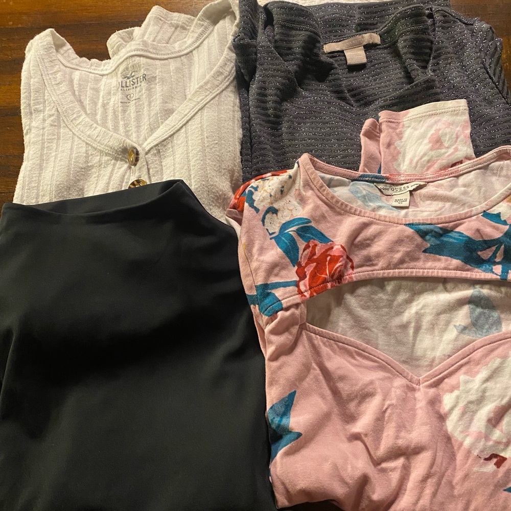 Lot Of 4Women’s Top Mixed Brands Size XS/S